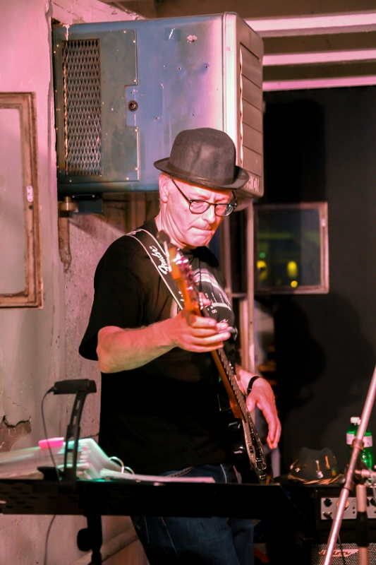 101 18Strings-20170602-Baronessa-9302