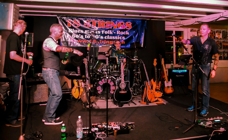 137 18Strings-20170602-Baronessa-9429